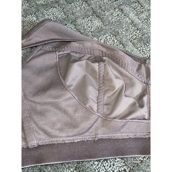 Breezies Bra Lot 36DDD Mesh Lace Wirefree Black + Dusty Plum NoWire Unlined QVC - Picture 15 of 16